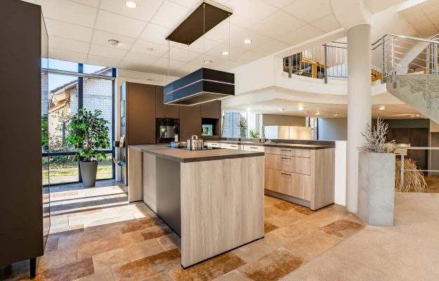 Innenansicht einer Küche im Küchenstudio Langwedel.